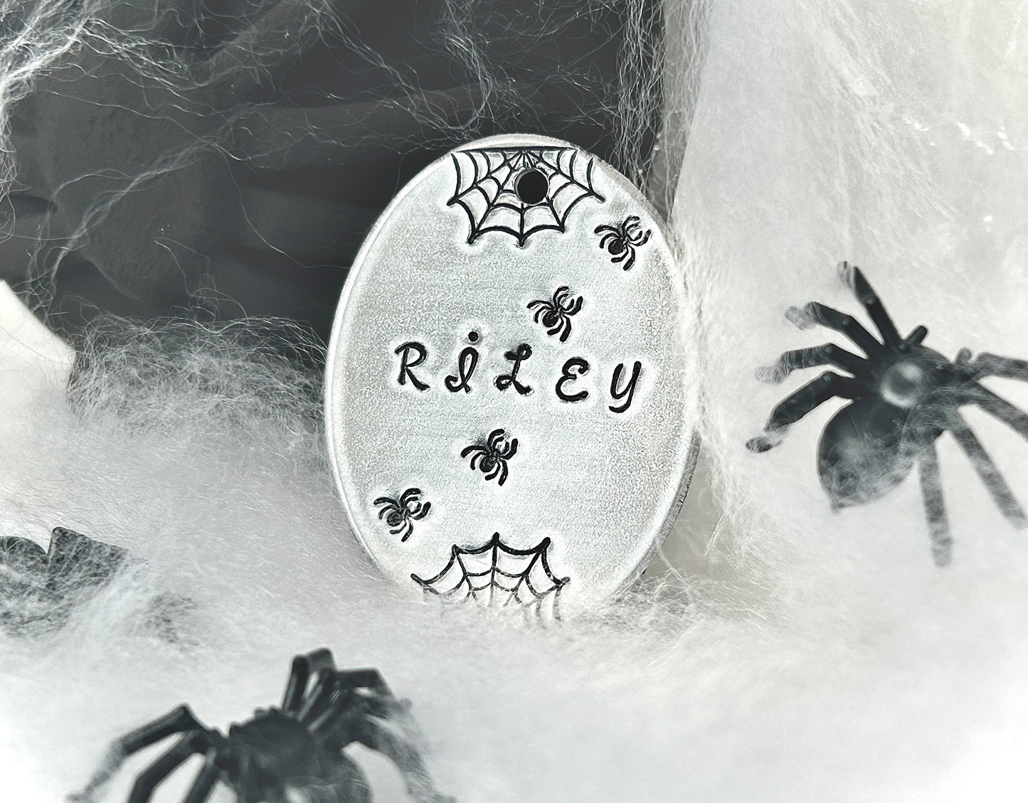 Creepy Crawly Oval Tag 🕷️