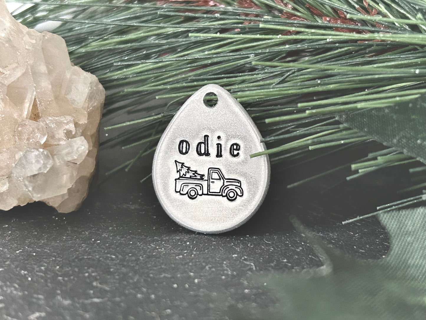 Evergreen Raindrop Tag 🌲