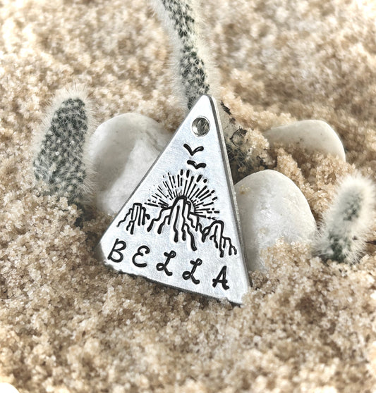 Desert Dreams🏜️ -Triangle Tag